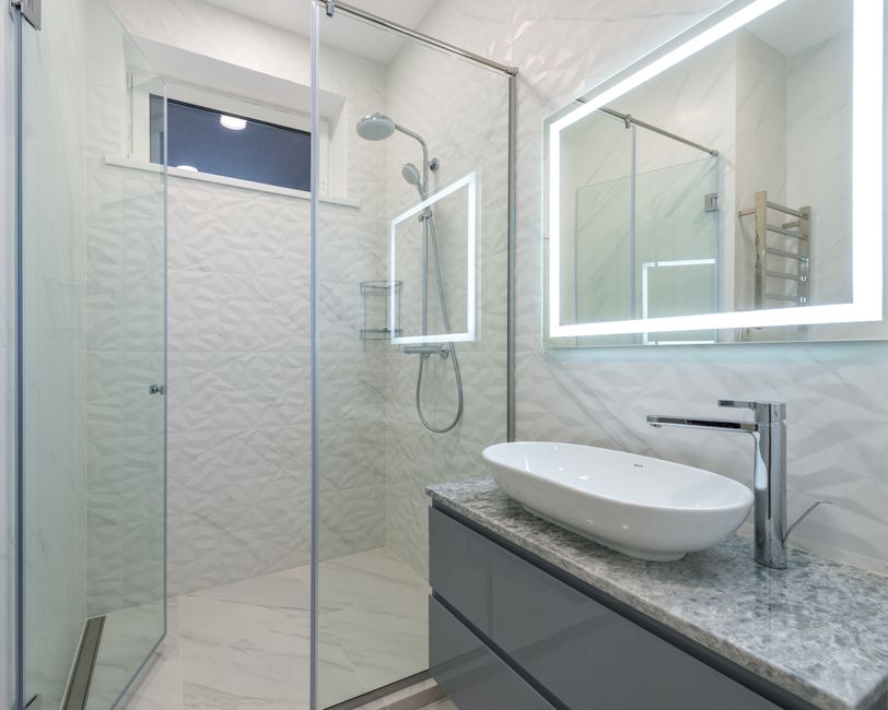 Modern walk-in shower design